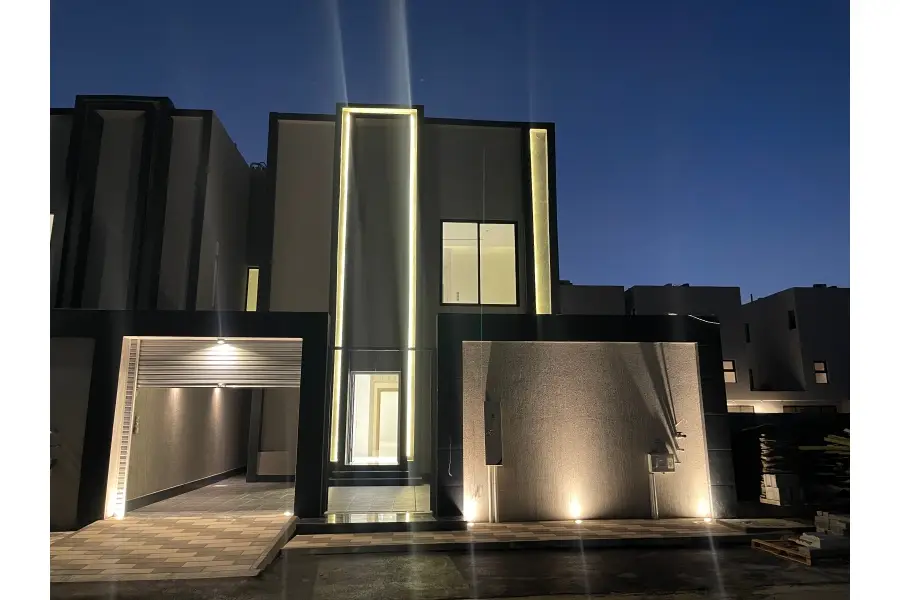 فيلا للبيع في الشعلة، الدمام — صورة 1