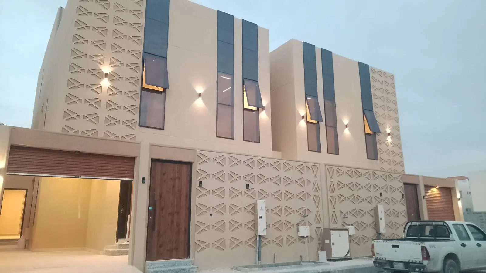 الصواري العزيزية، الخبر